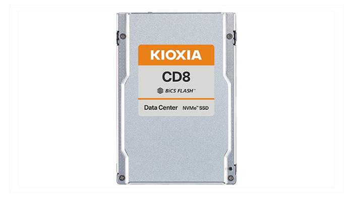 Kioxia Data Center SSD, CD8-R SIE Series, 960 GB, PWPD:1, PCIe Gen4 1x4, U.2 15mm, 7200/1800 MB/s, 1000/80K IOPS