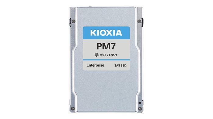 Kioxia Enterprise SSD, PM7-R SED Series, 7680 GB, PWPD:1, SAS 24Gbit/s, 2,5" 15mm, 4200/4100 MB/s, 720/175K IOPS